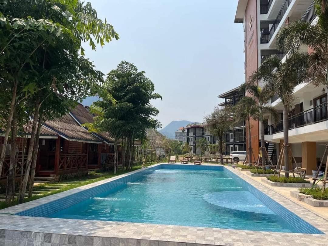 Vang Vieng Bungalows Luaran gambar